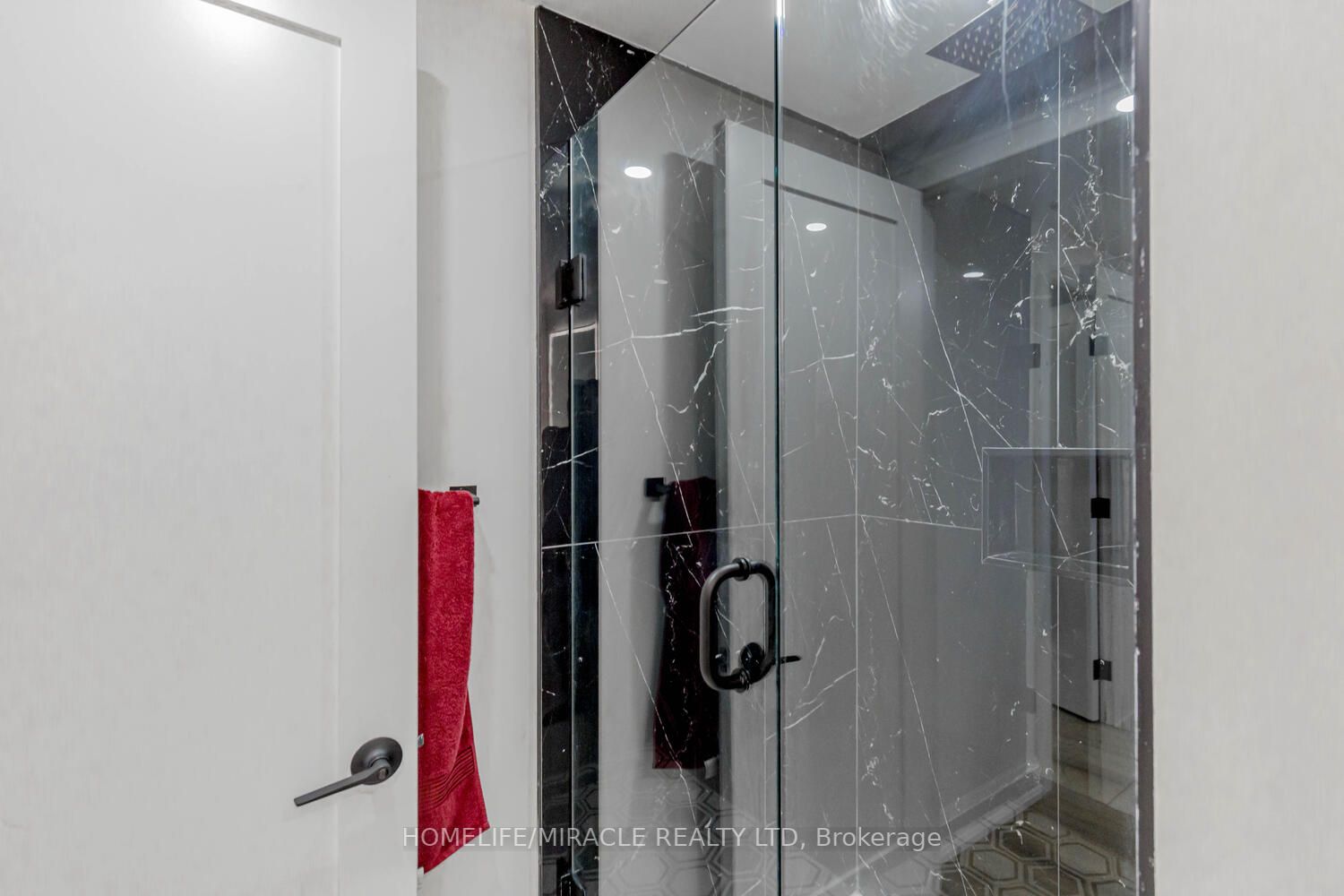 Listing X6048872 - Large Photo # 38