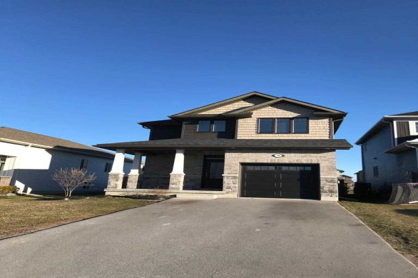 18 Walnut Cres, Belleville