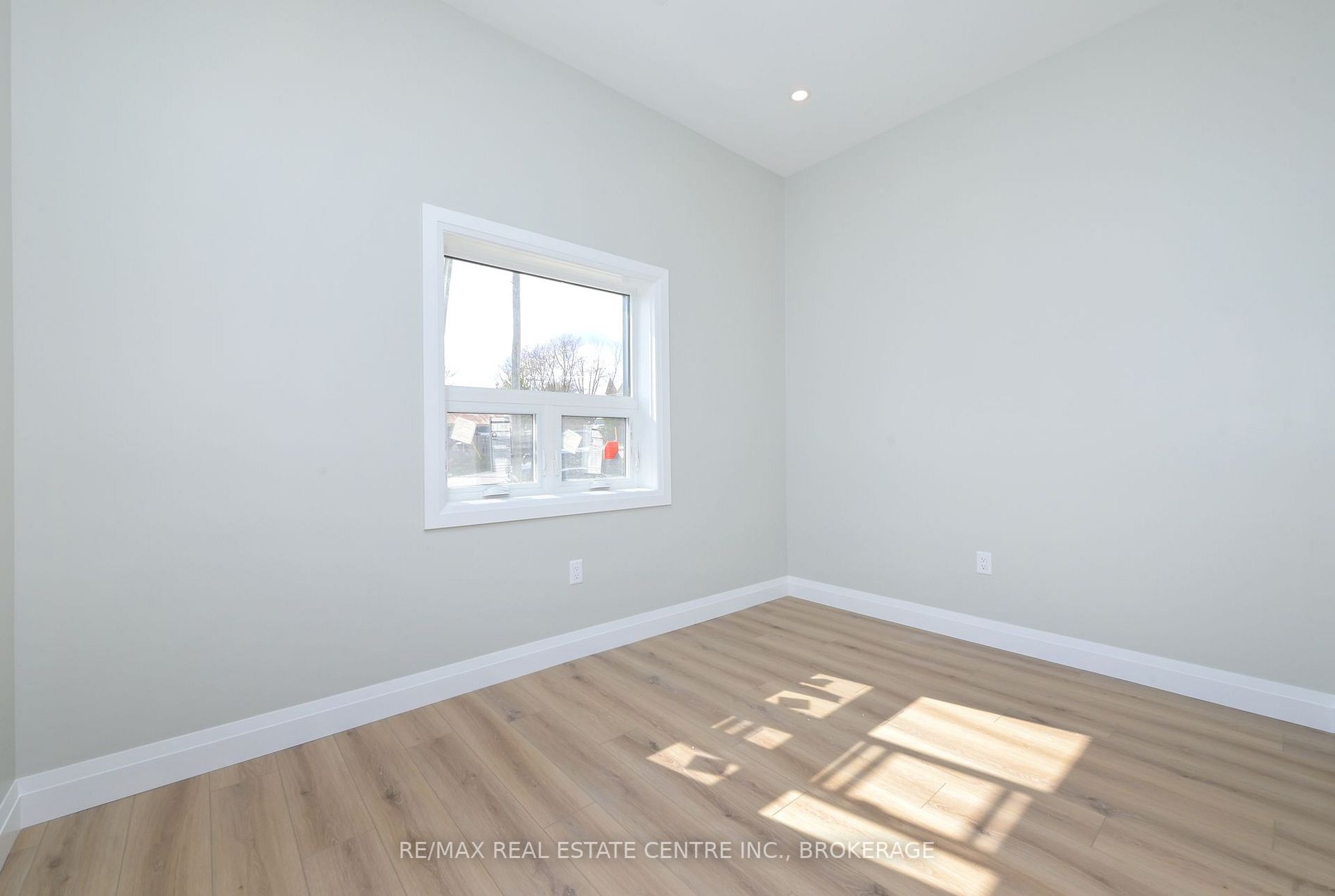 Listing X6049109 - Large Photo # 26