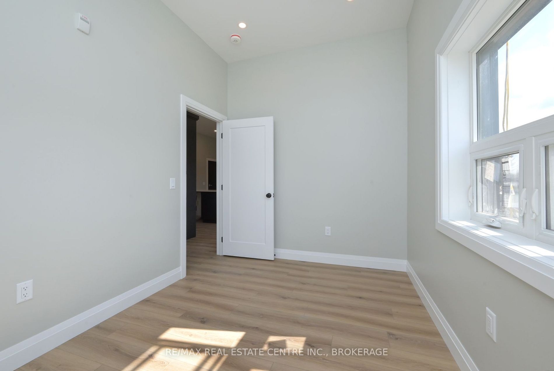 Listing X6049109 - Large Photo # 27