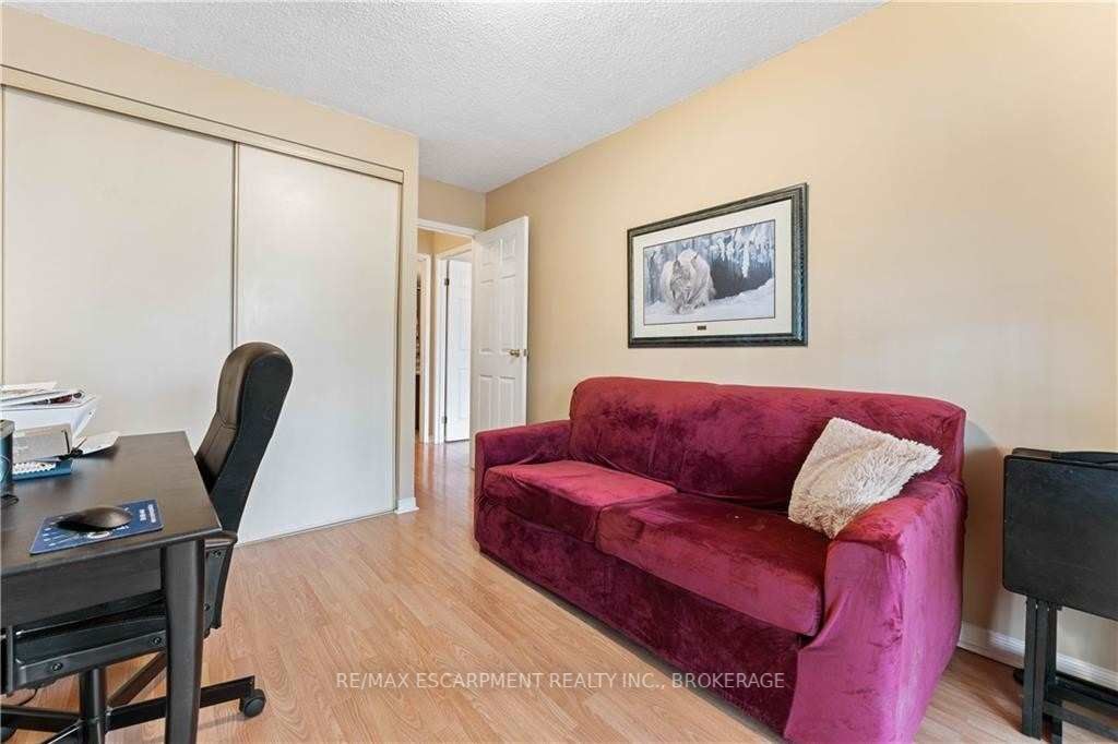 Listing X6049723 - Large Photo # 23