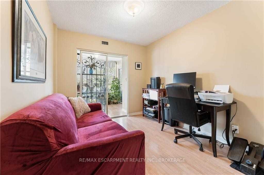 Listing X6049723 - Large Photo # 22