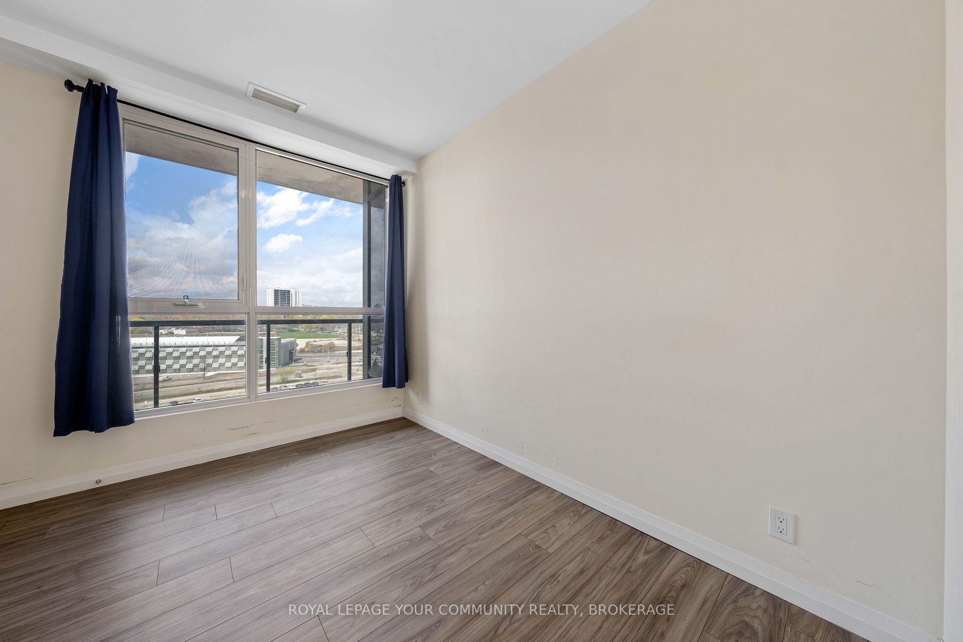 Listing X6050643 - Large Photo # 16