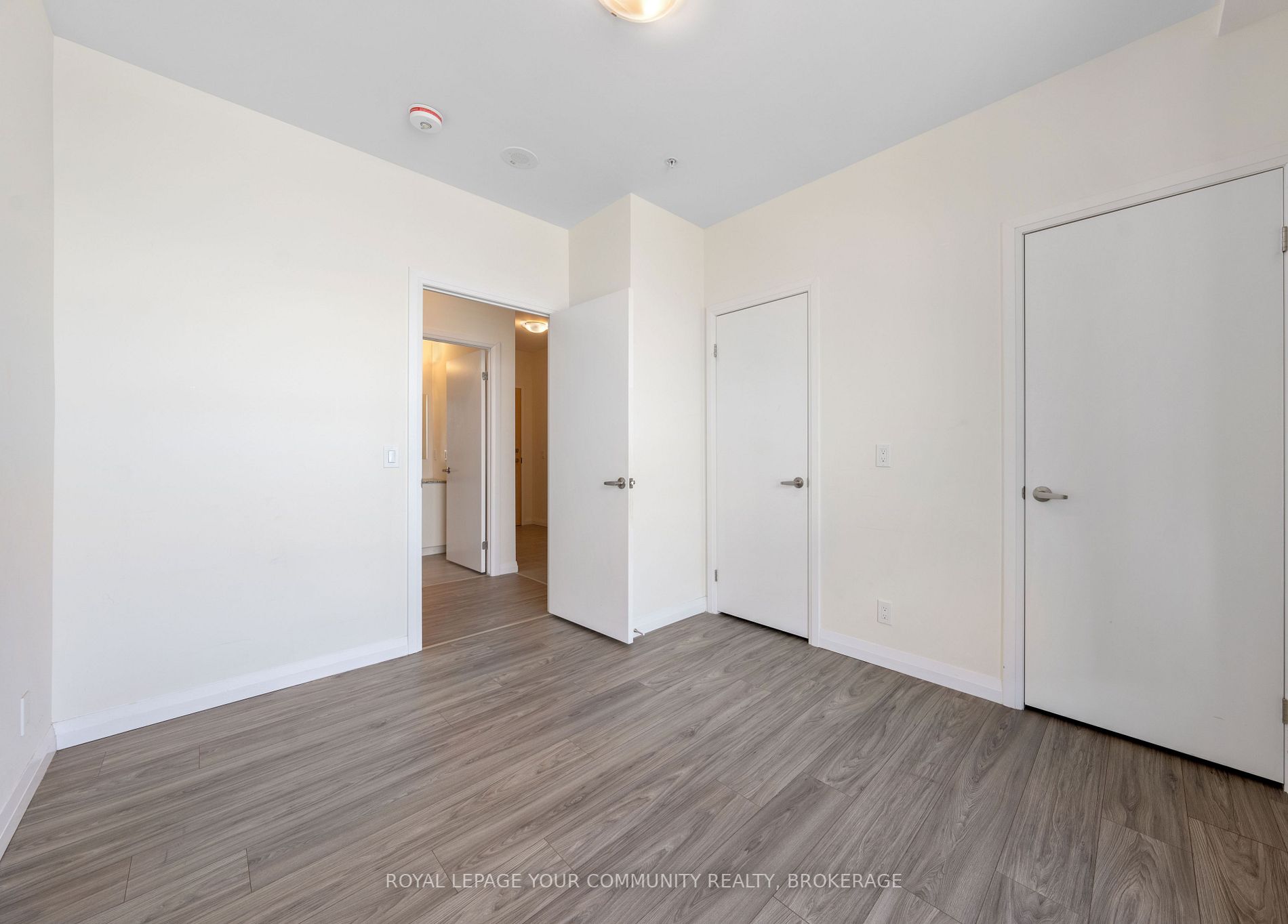 Listing X6050643 - Large Photo # 17