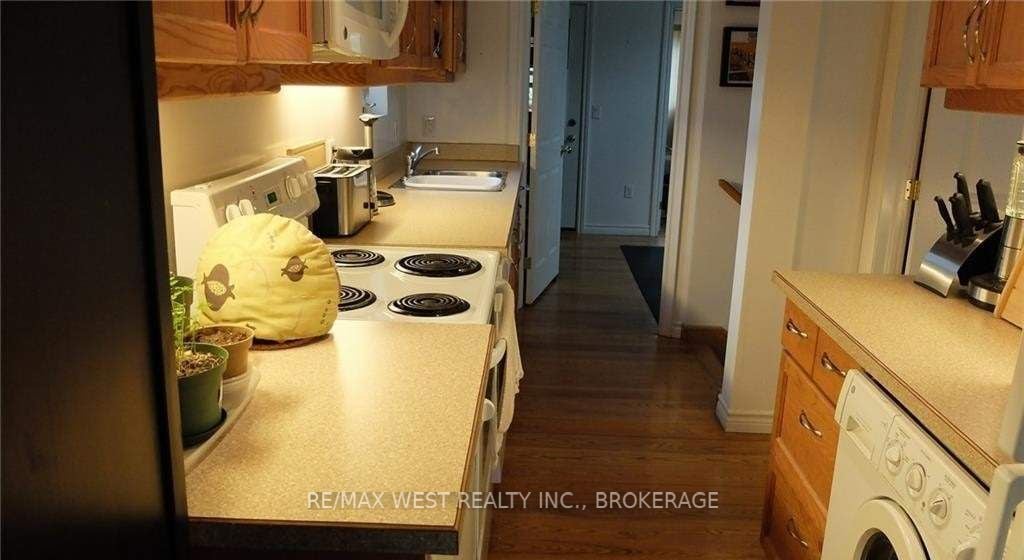 Listing X6051093 - Large Photo # 11