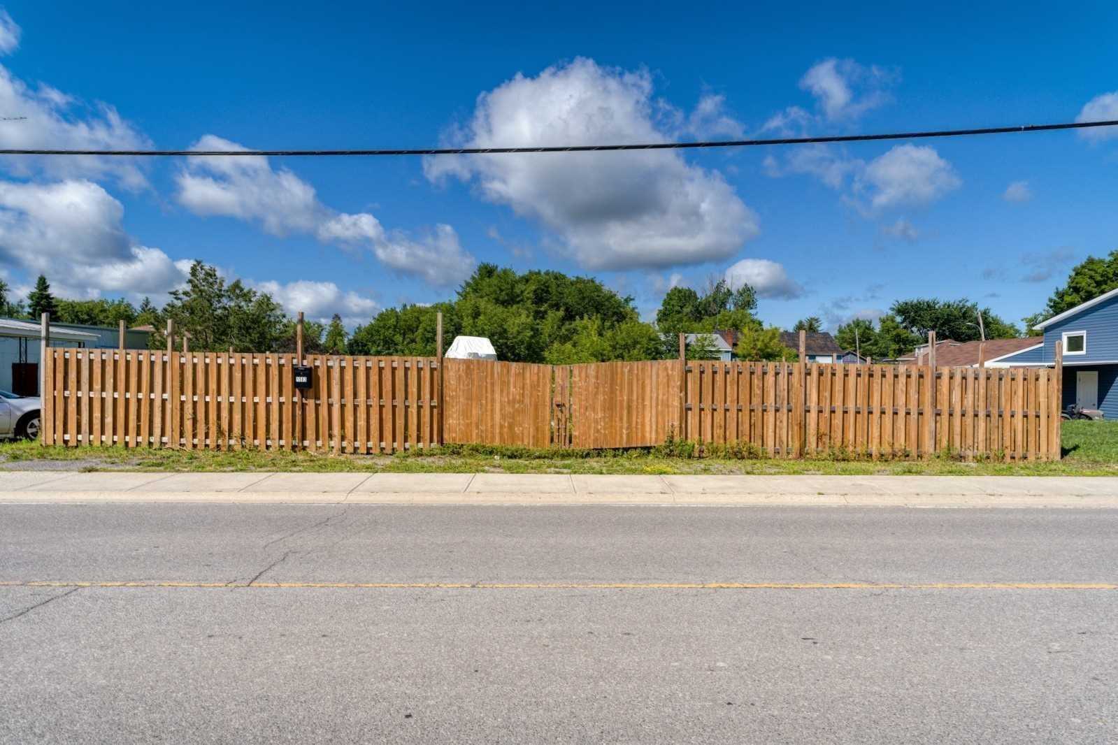 1583 Lake Road