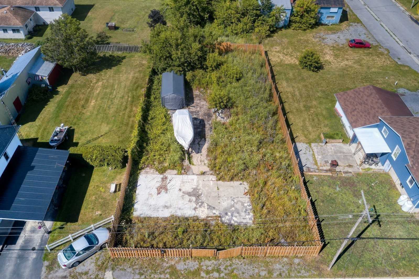 1583 Lake Road