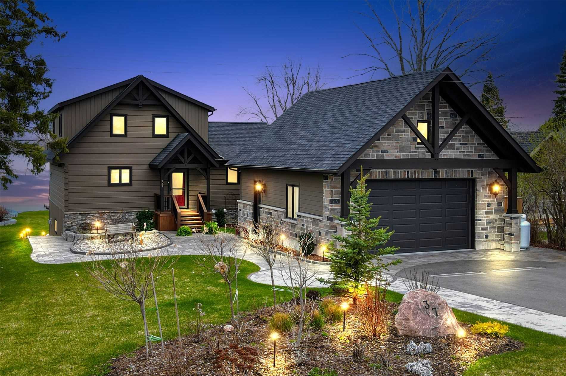 Listing X6051327 - Large Photo # 2