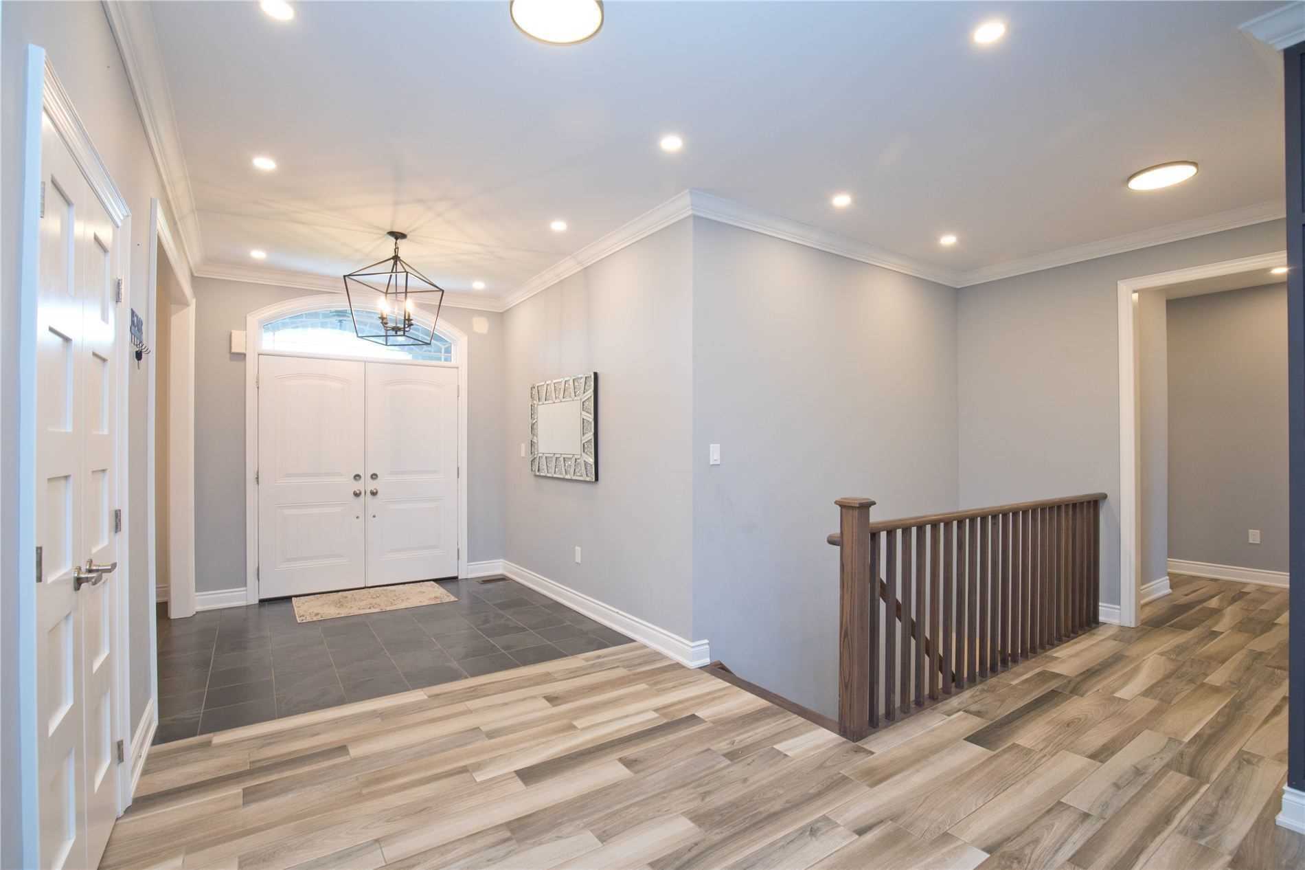 24 Country Meadows Dr