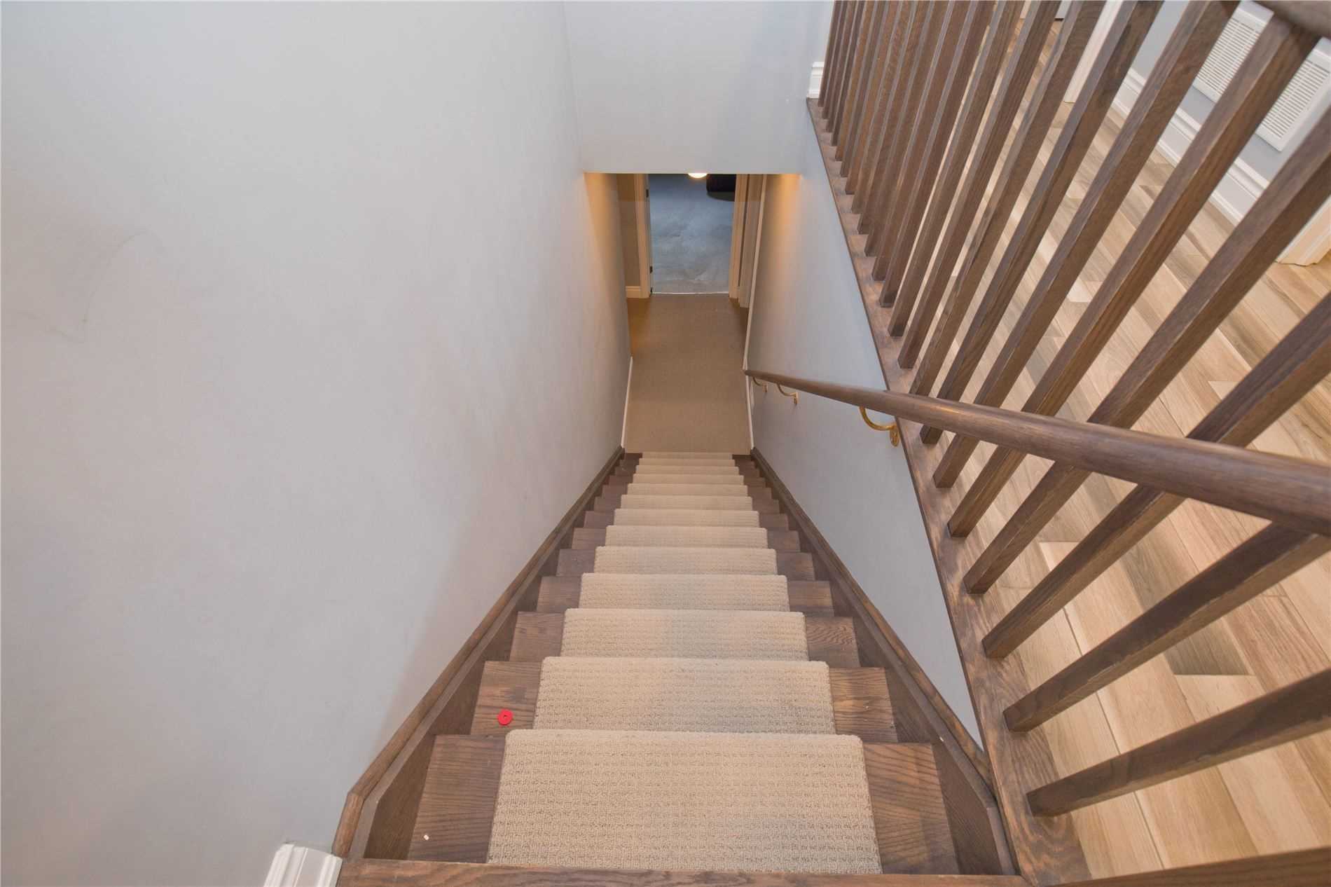 24 Country Meadows Dr