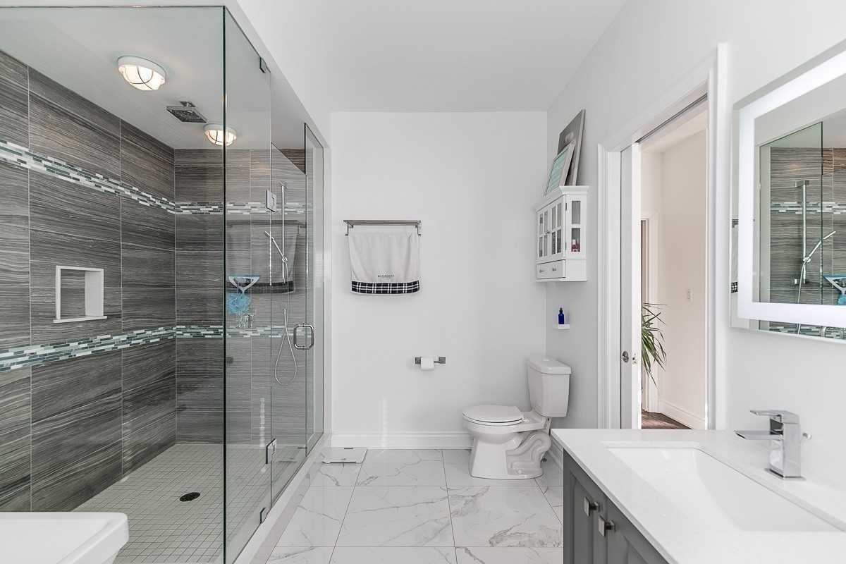 24 Country Meadows Dr