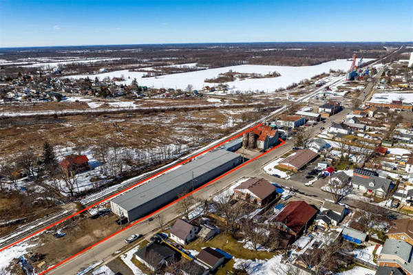 22 John St, Haldimand
