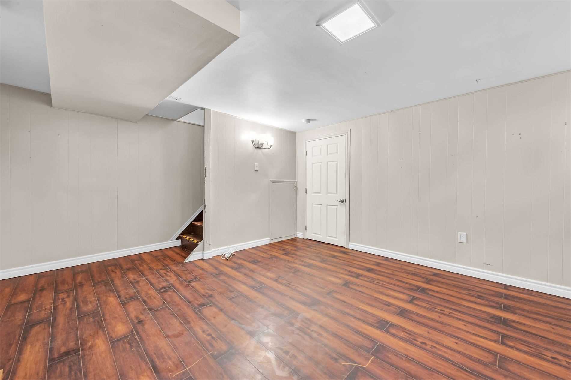 502 Upper Kenilworth Avenue