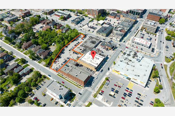 215 George St N, Peterborough