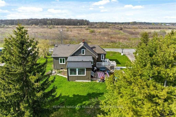 2904 Baker Rd, Niagara Falls