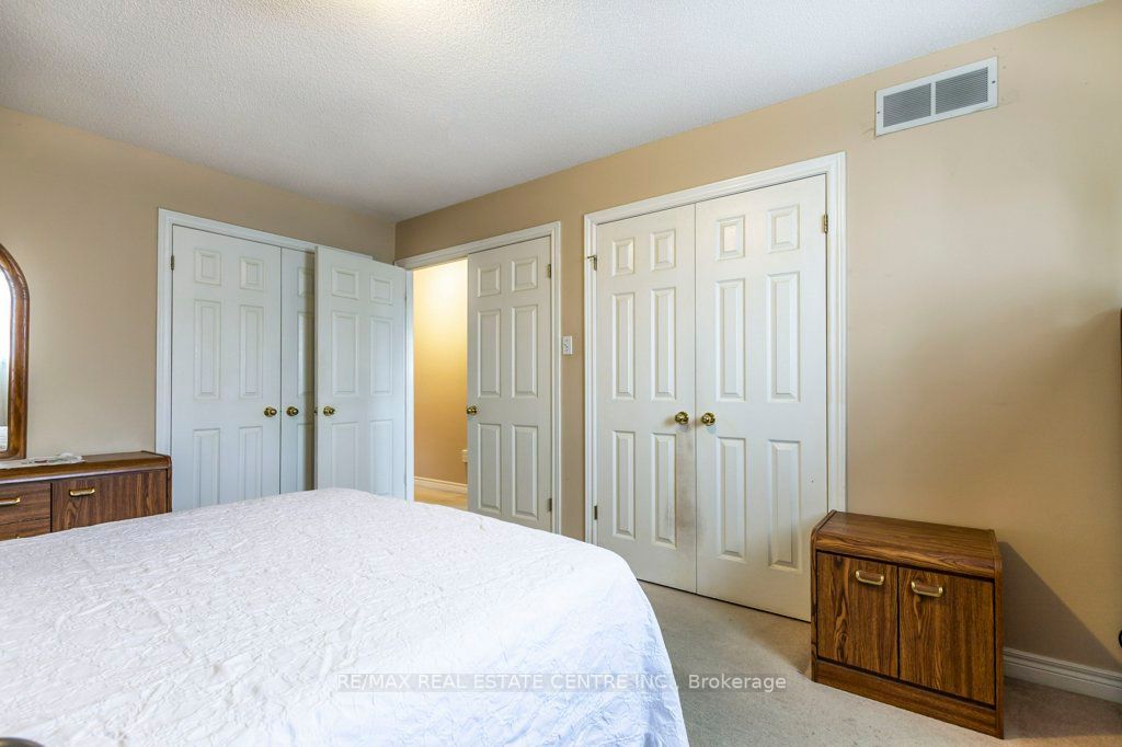 Listing X6052688 - Large Photo # 17