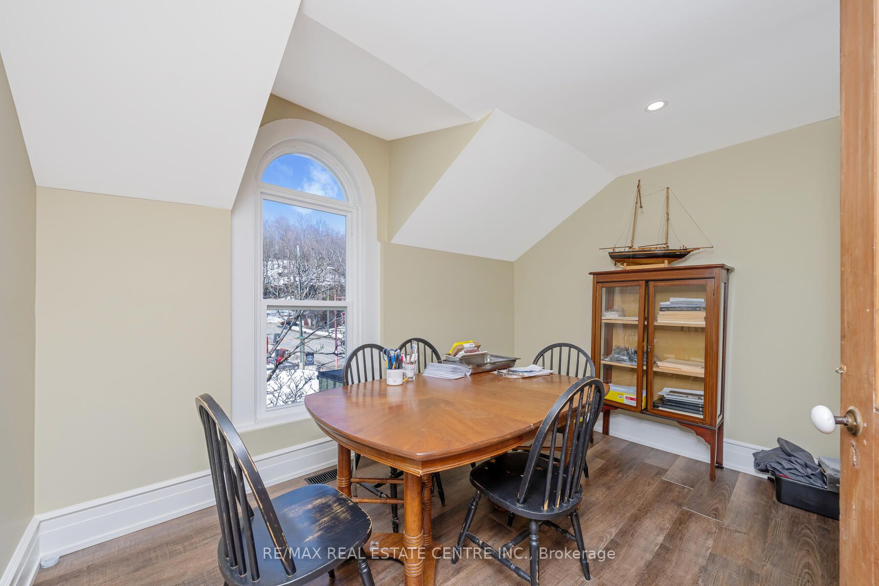 Listing X6052856 - Large Photo # 29
