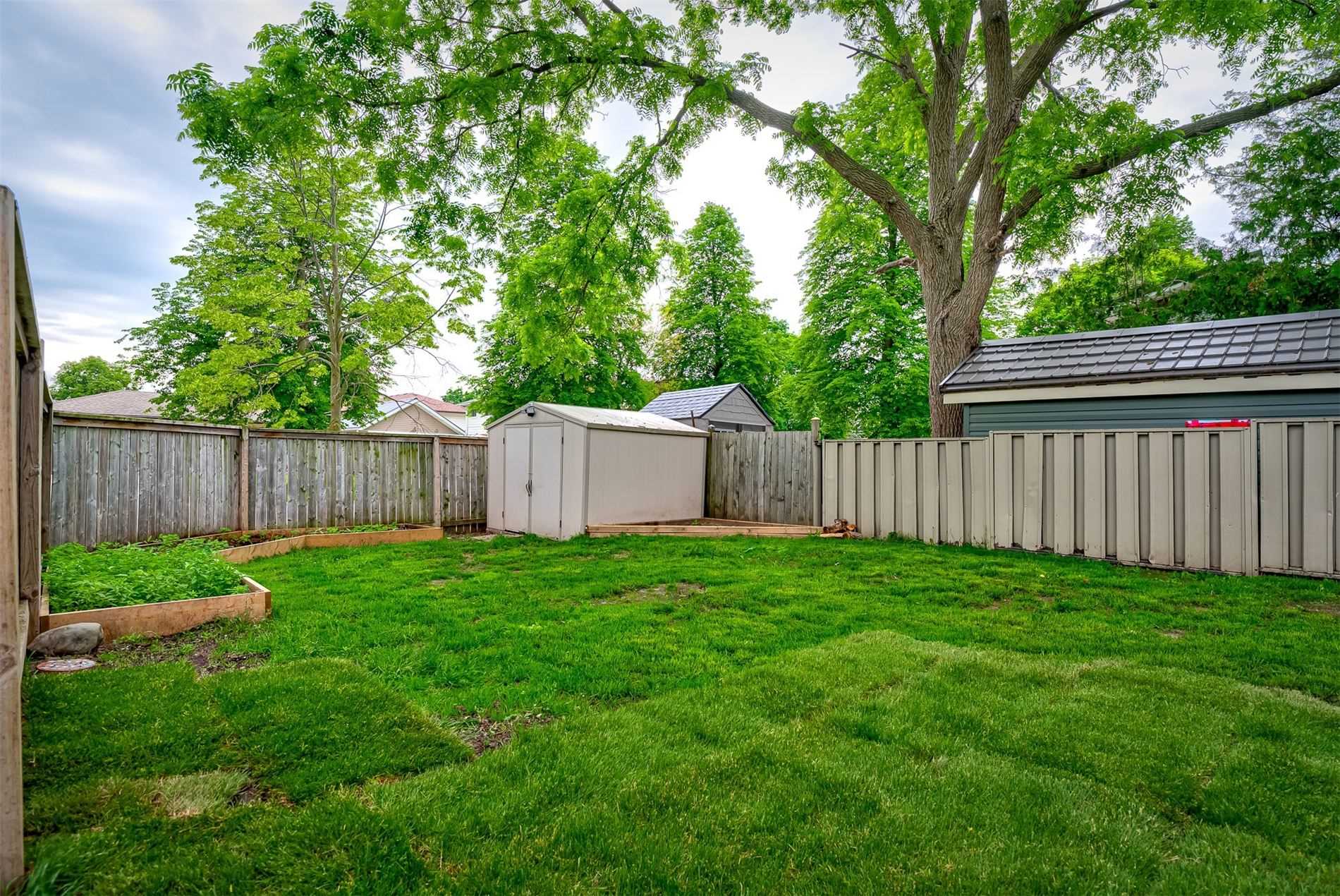 75 Bettley Crescent