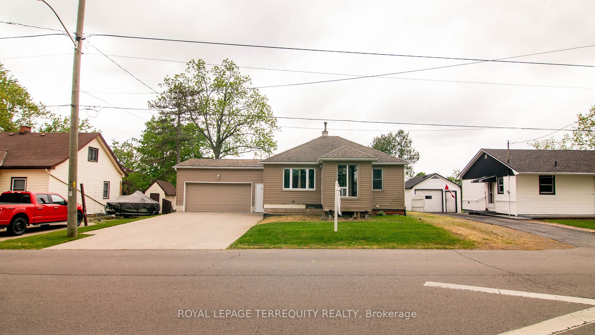Listing X6052980 - Large Photo # 3