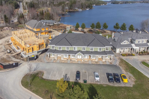 1869 Muskoka 118 Rd, Bracebridge