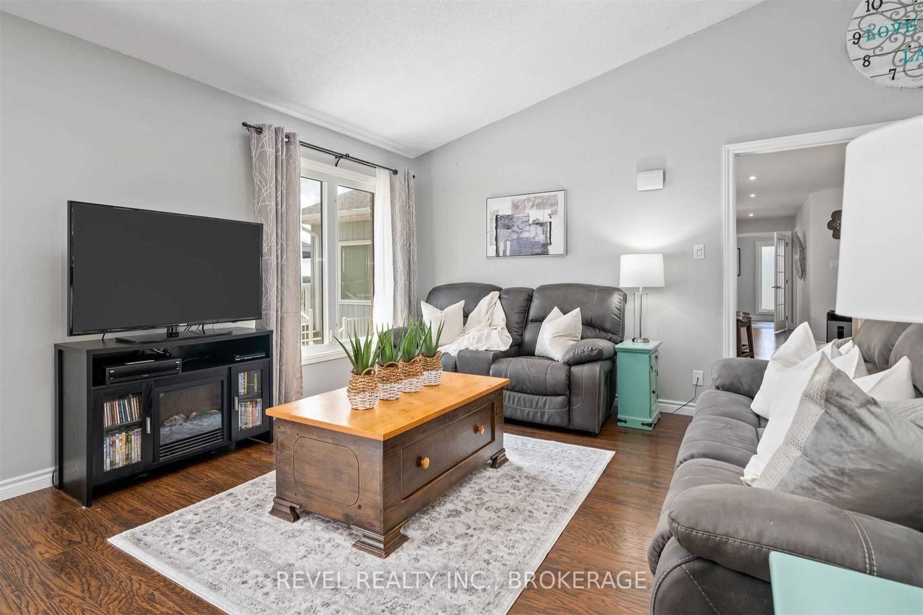 Listing X6053045 - Large Photo # 9