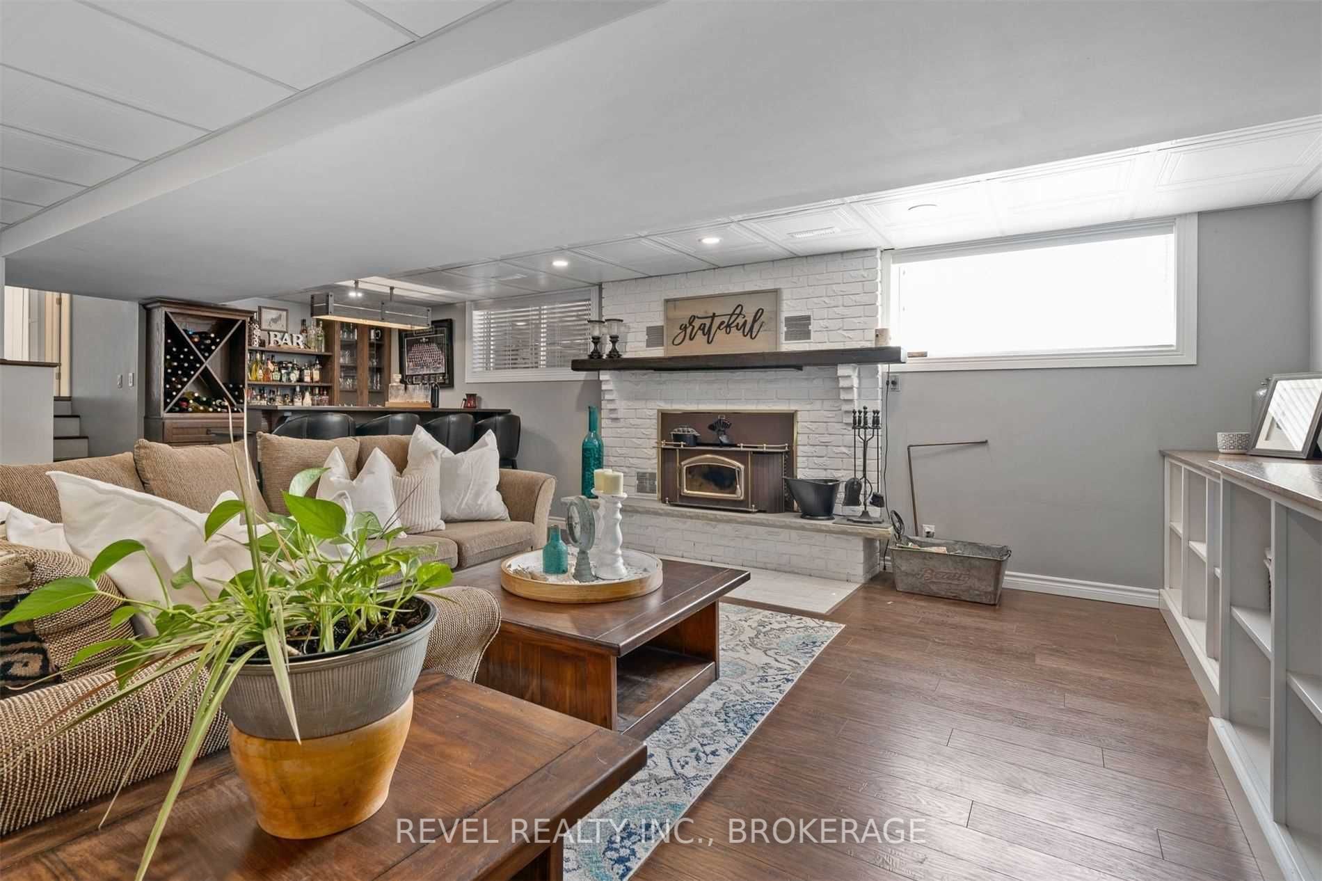 Listing X6053045 - Large Photo # 32