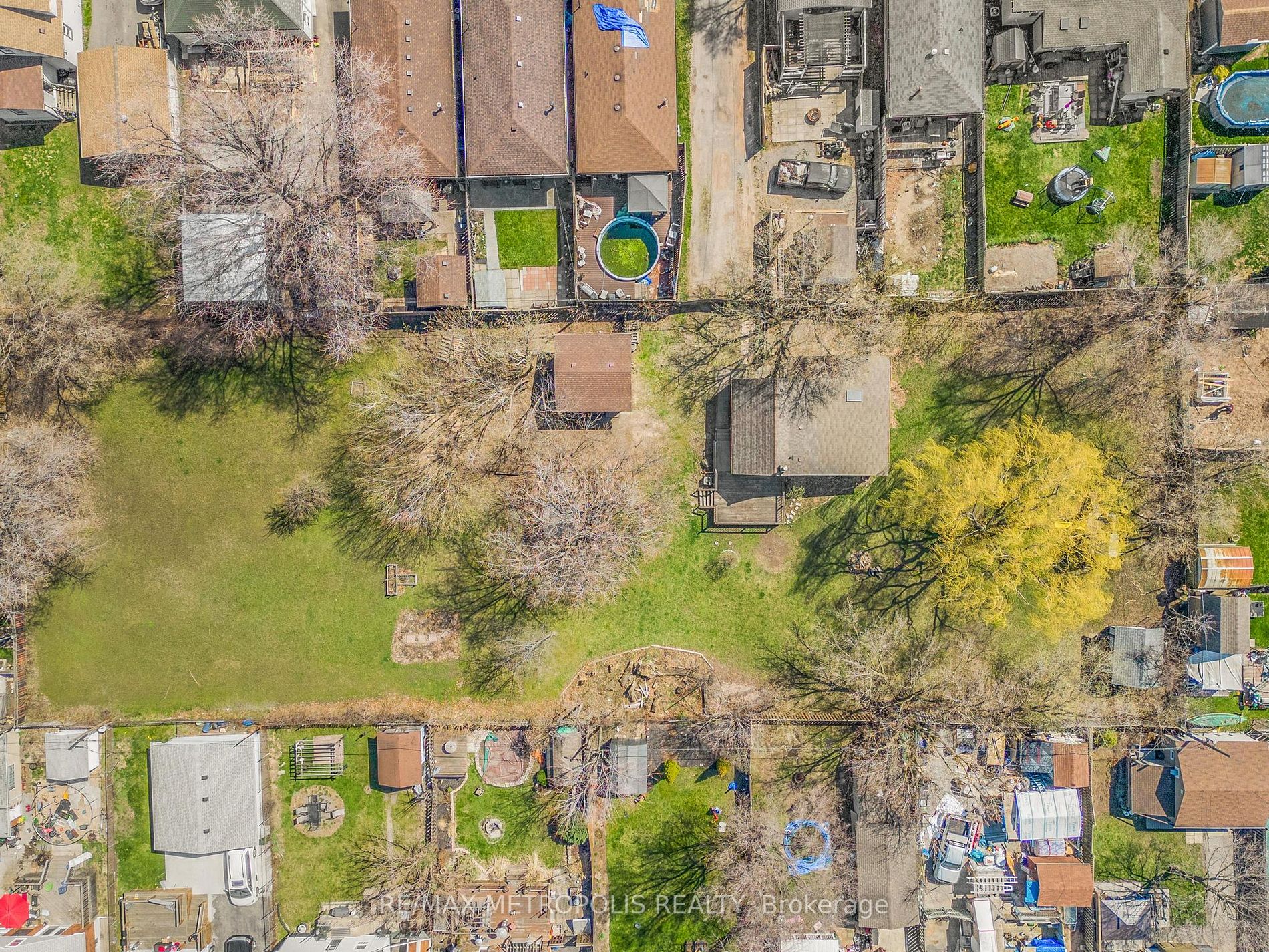719 Knox Ave