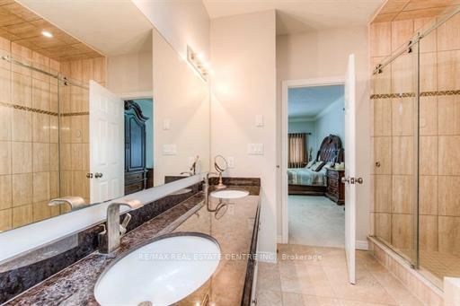 Listing X6053960 - Large Photo # 30