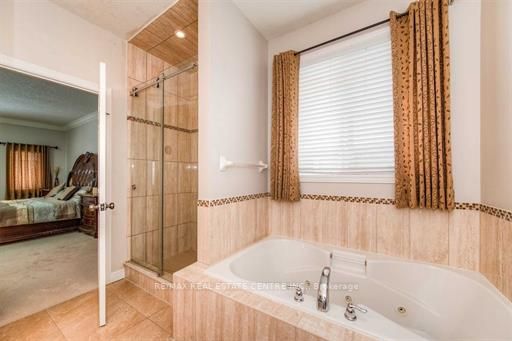 Listing X6053960 - Large Photo # 31