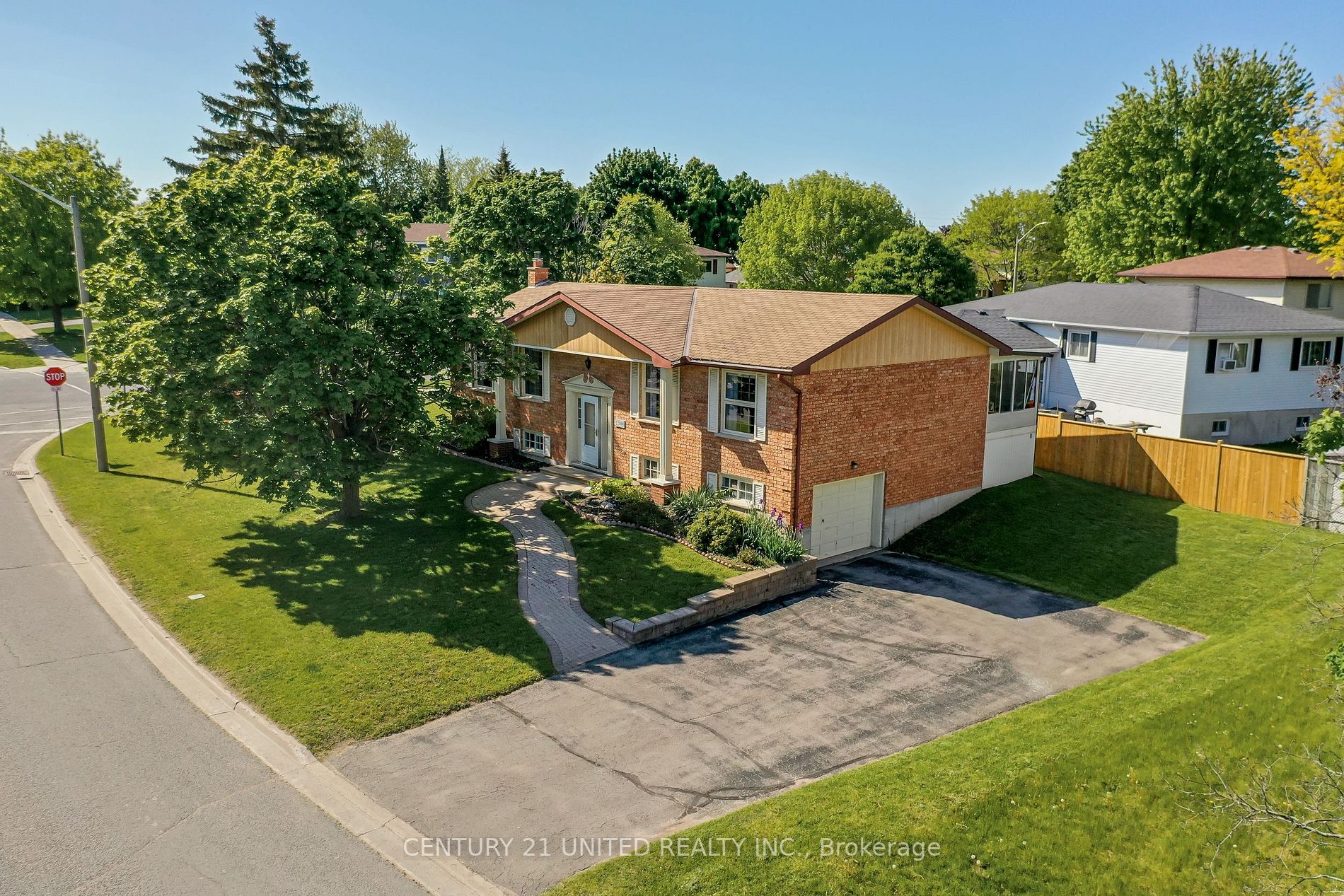Listing X6054060 - Large Photo # 3