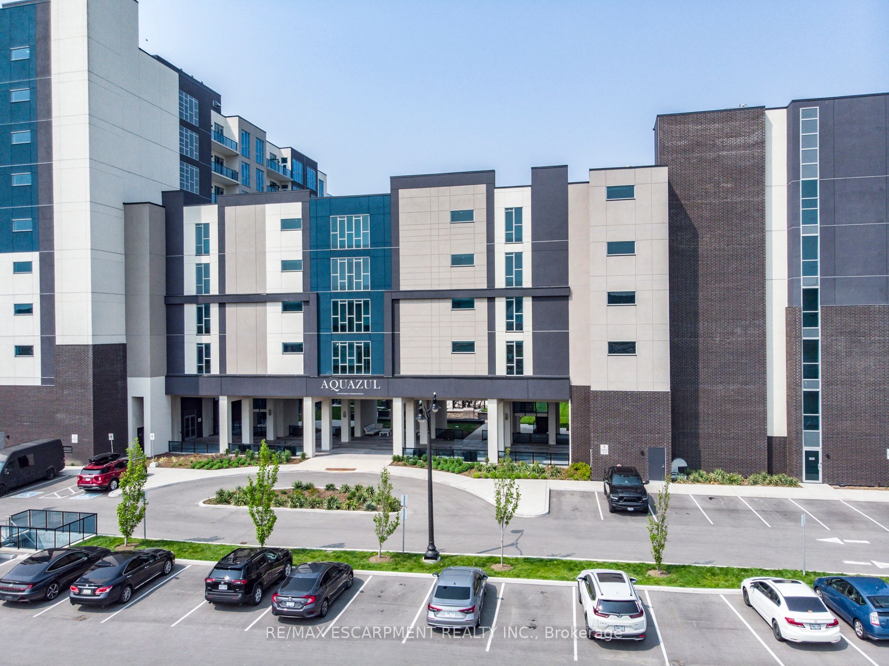 16 Concord Pl, #435
