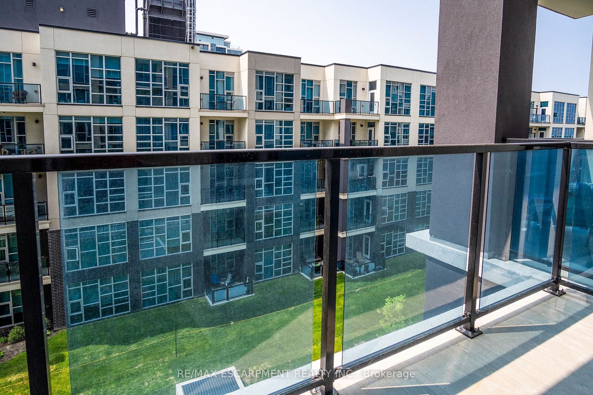 16 Concord Pl, #435
