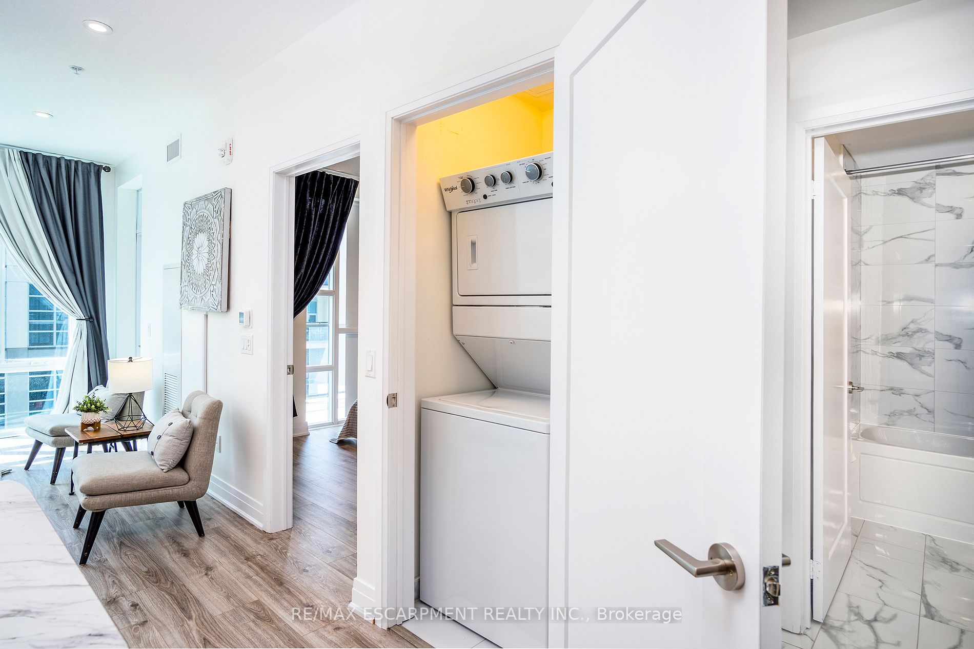 16 Concord Pl, #435