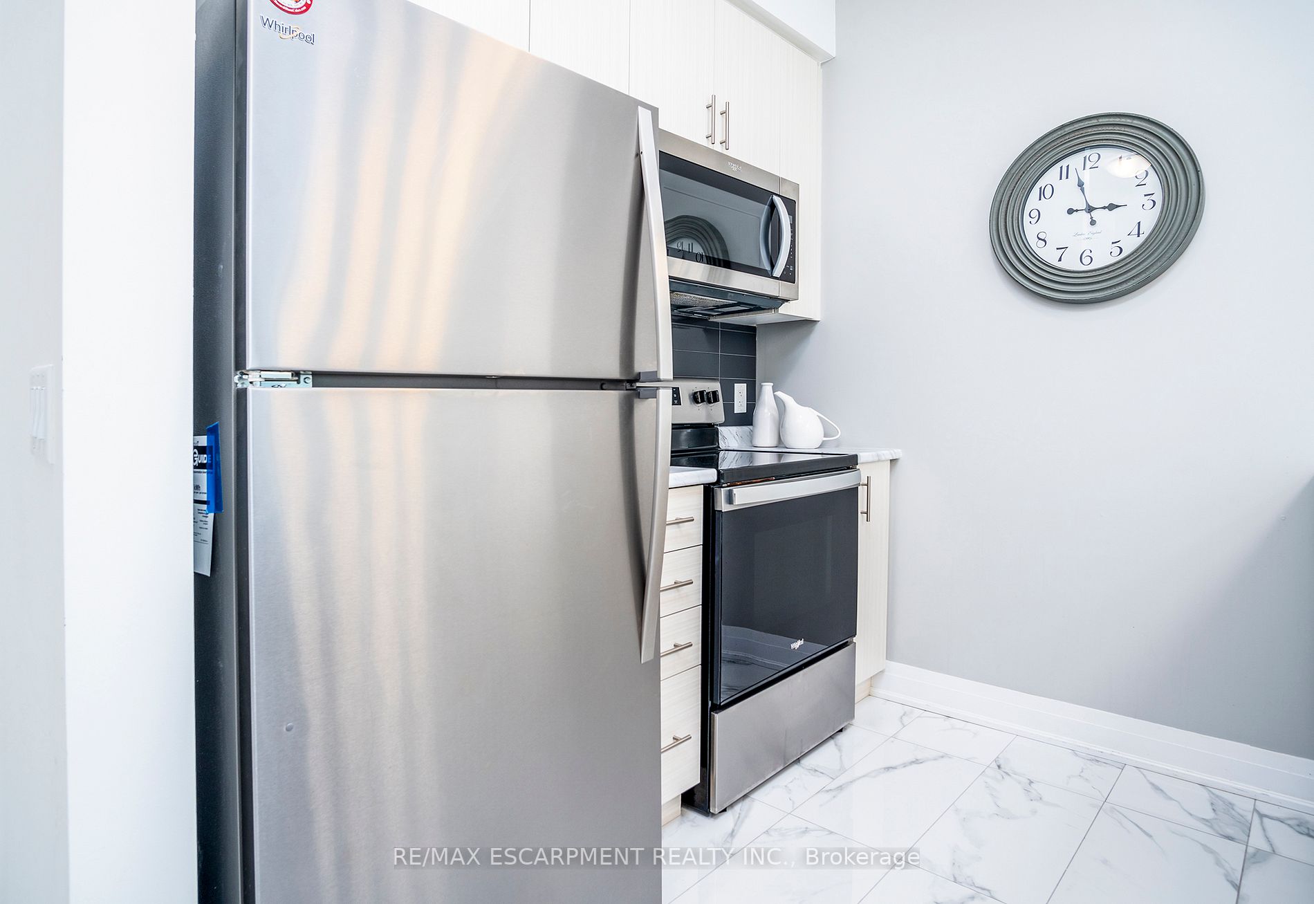 16 Concord Pl, #435