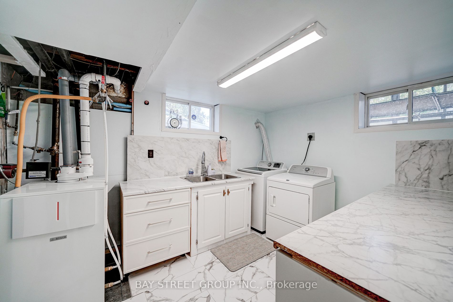 298 Dewitt Road
