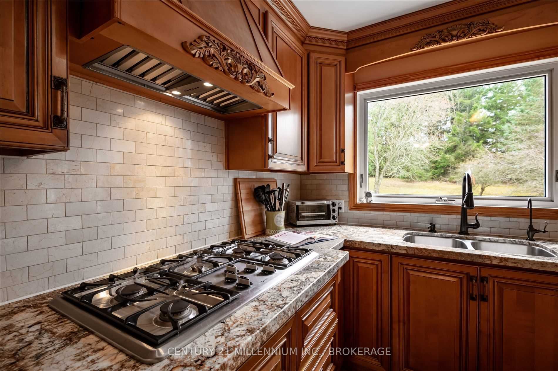 Listing X6056051 - Large Photo # 6