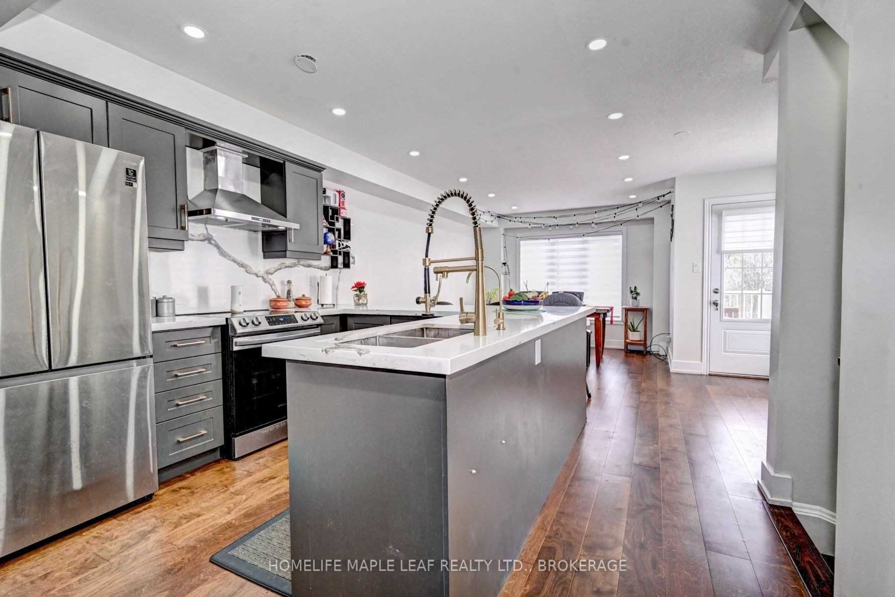 64 Knotty Pine Ave