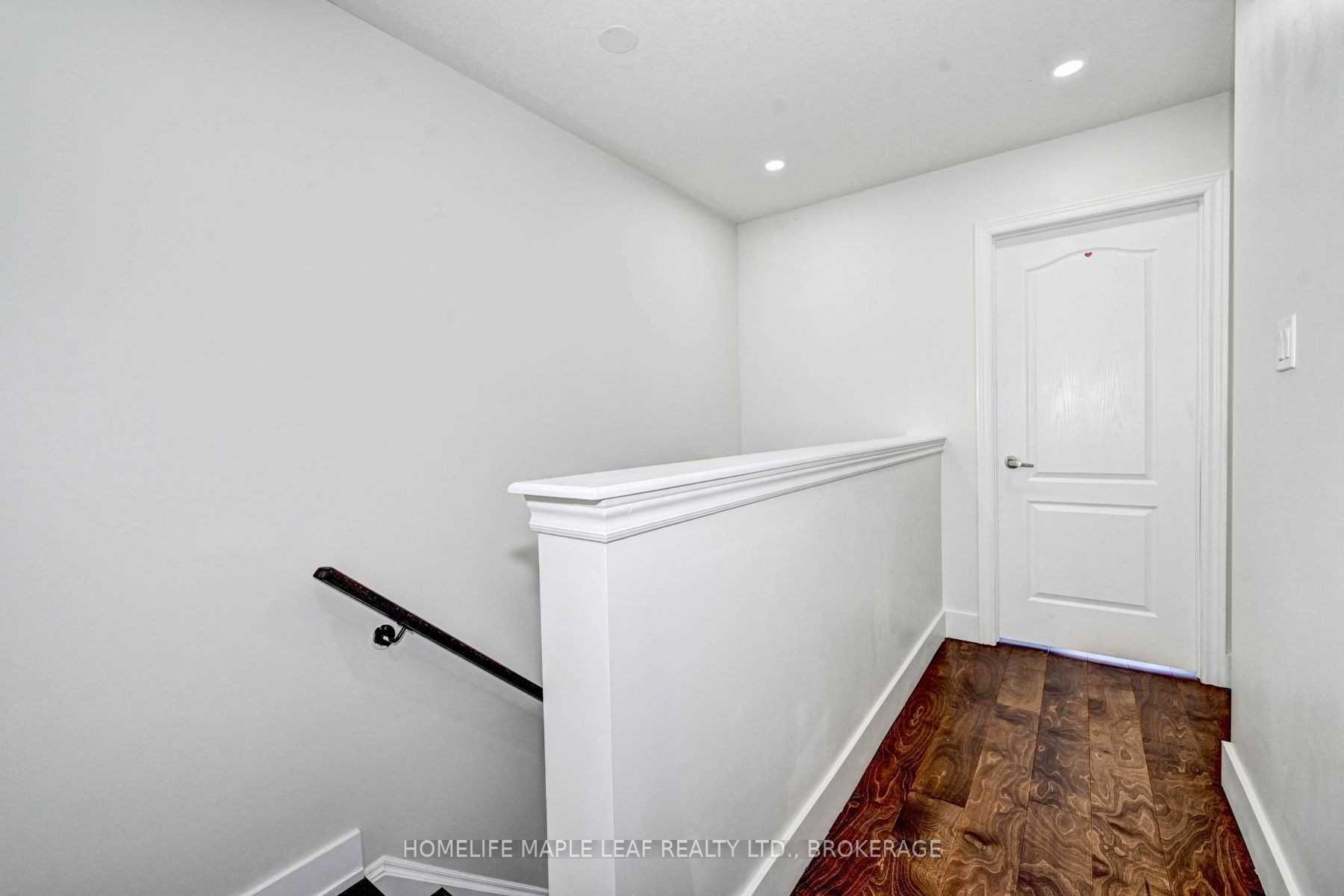 64 Knotty Pine Ave