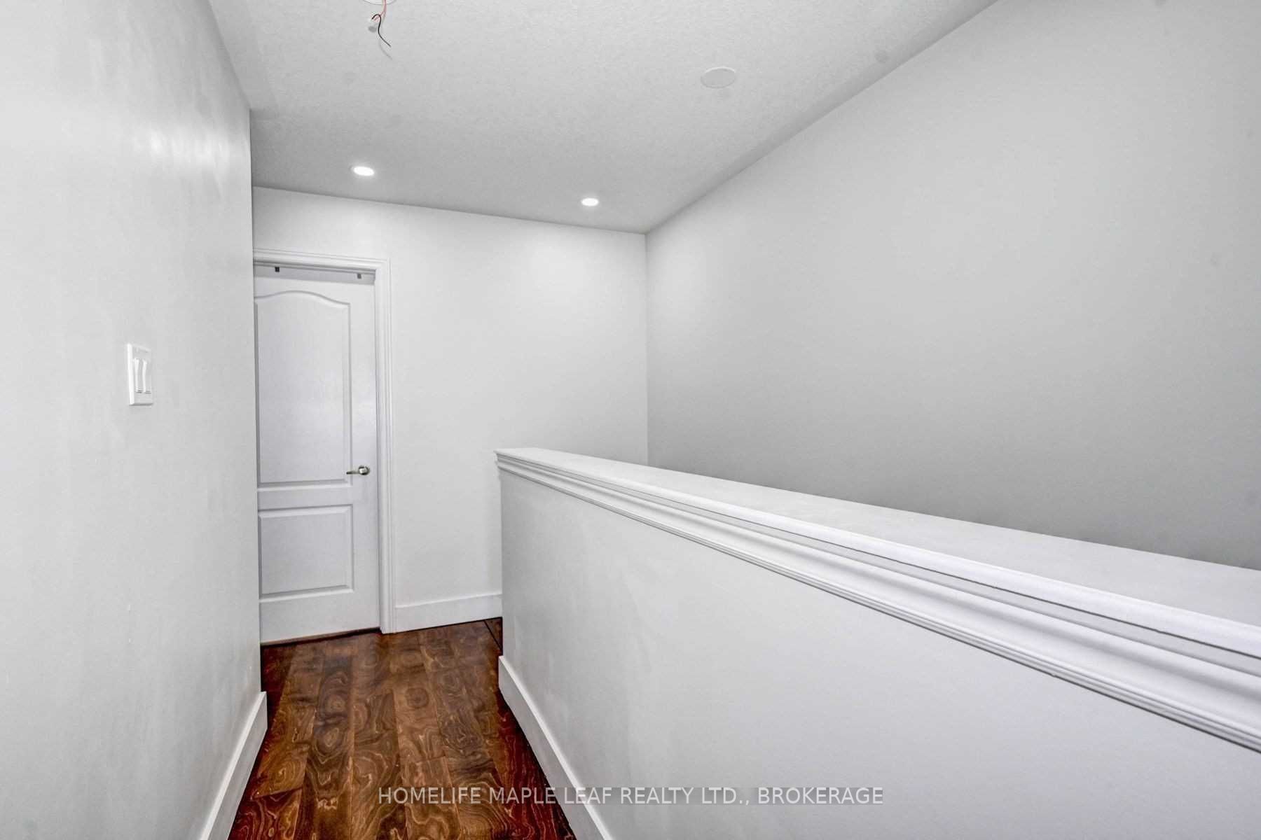 64 Knotty Pine Ave