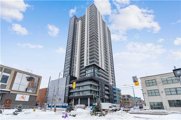60 Charles St W, Kitchener