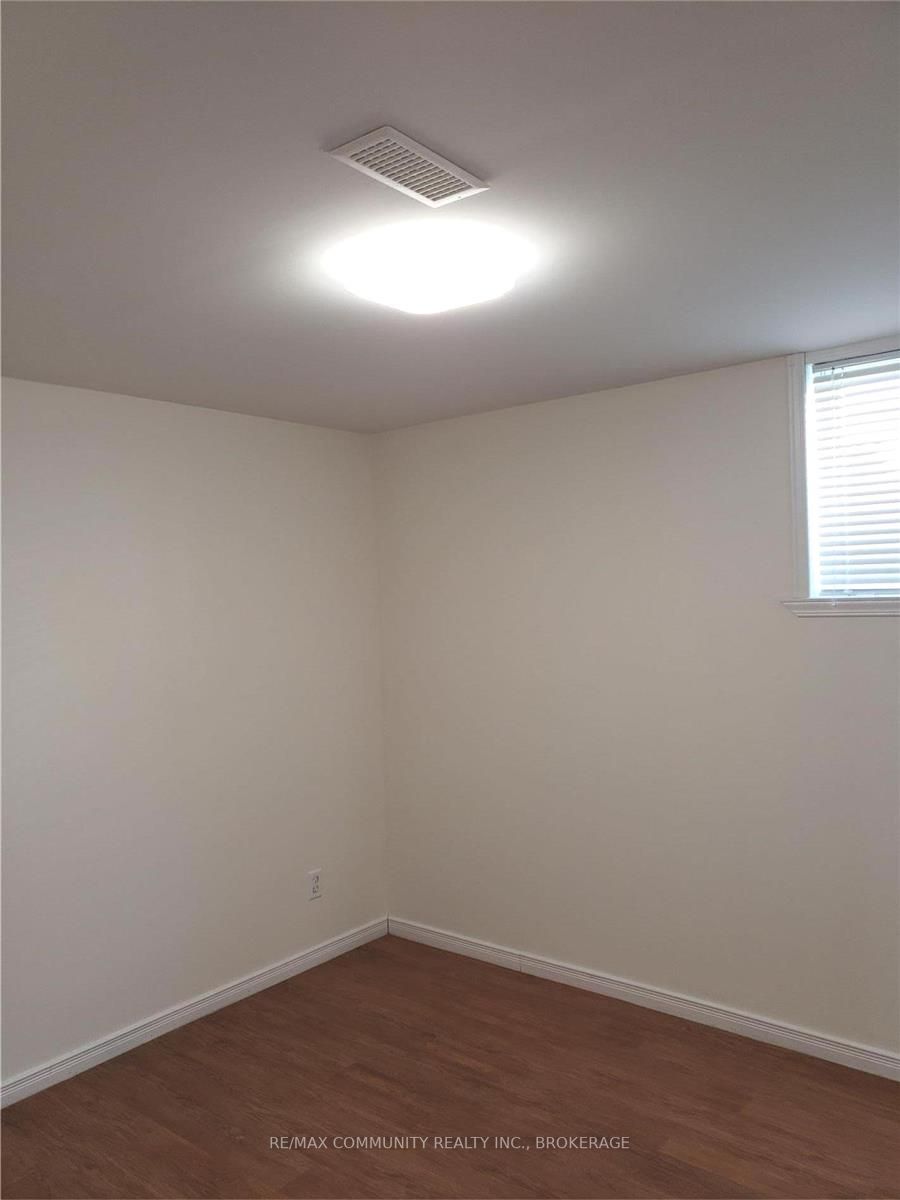 Listing X6057215 - Large Photo # 10