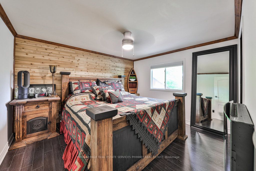 5374 Close Point Rd, #15
