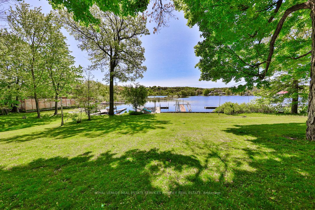 5374 Close Point Rd, #15