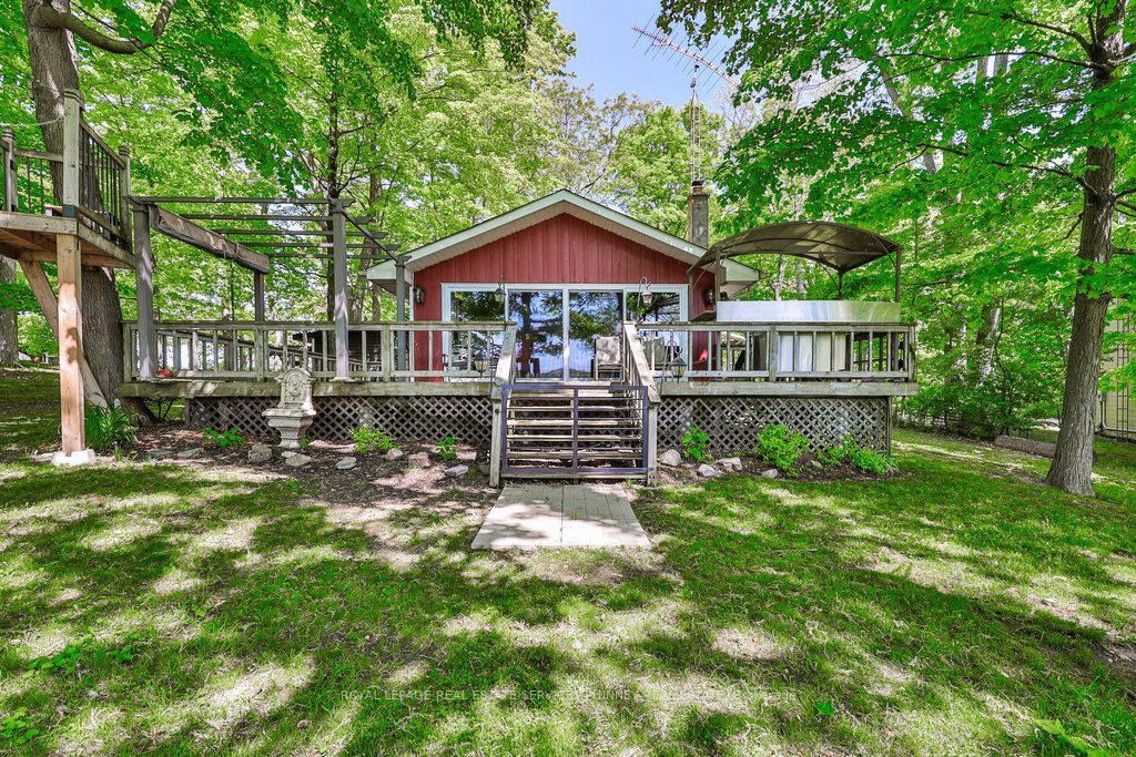 5374 Close Point Rd, #15