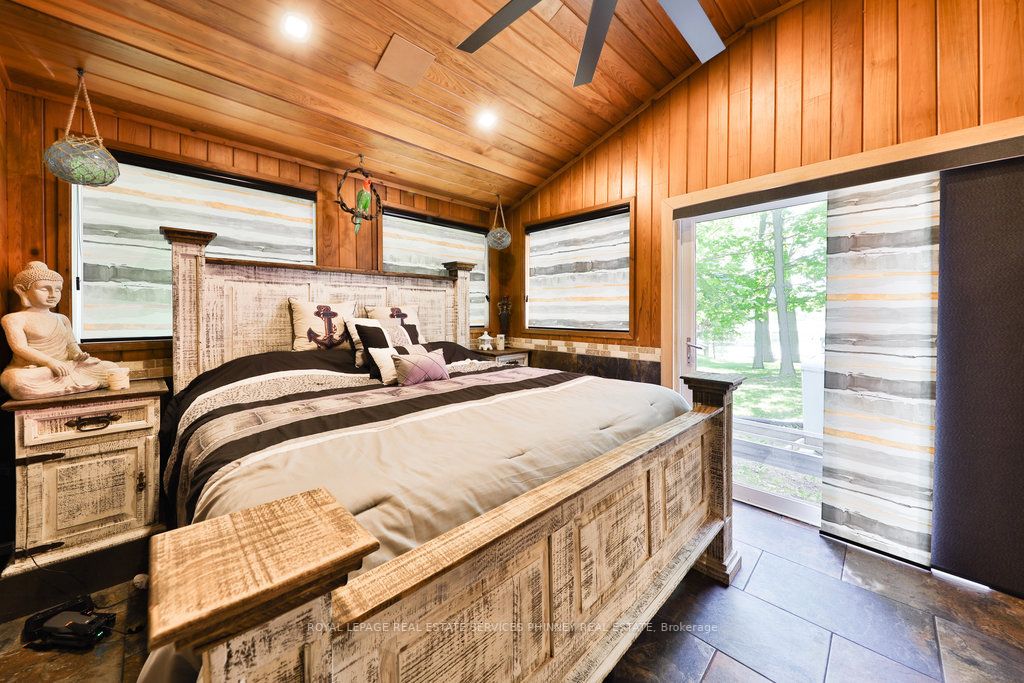 5374 Close Point Rd, #15