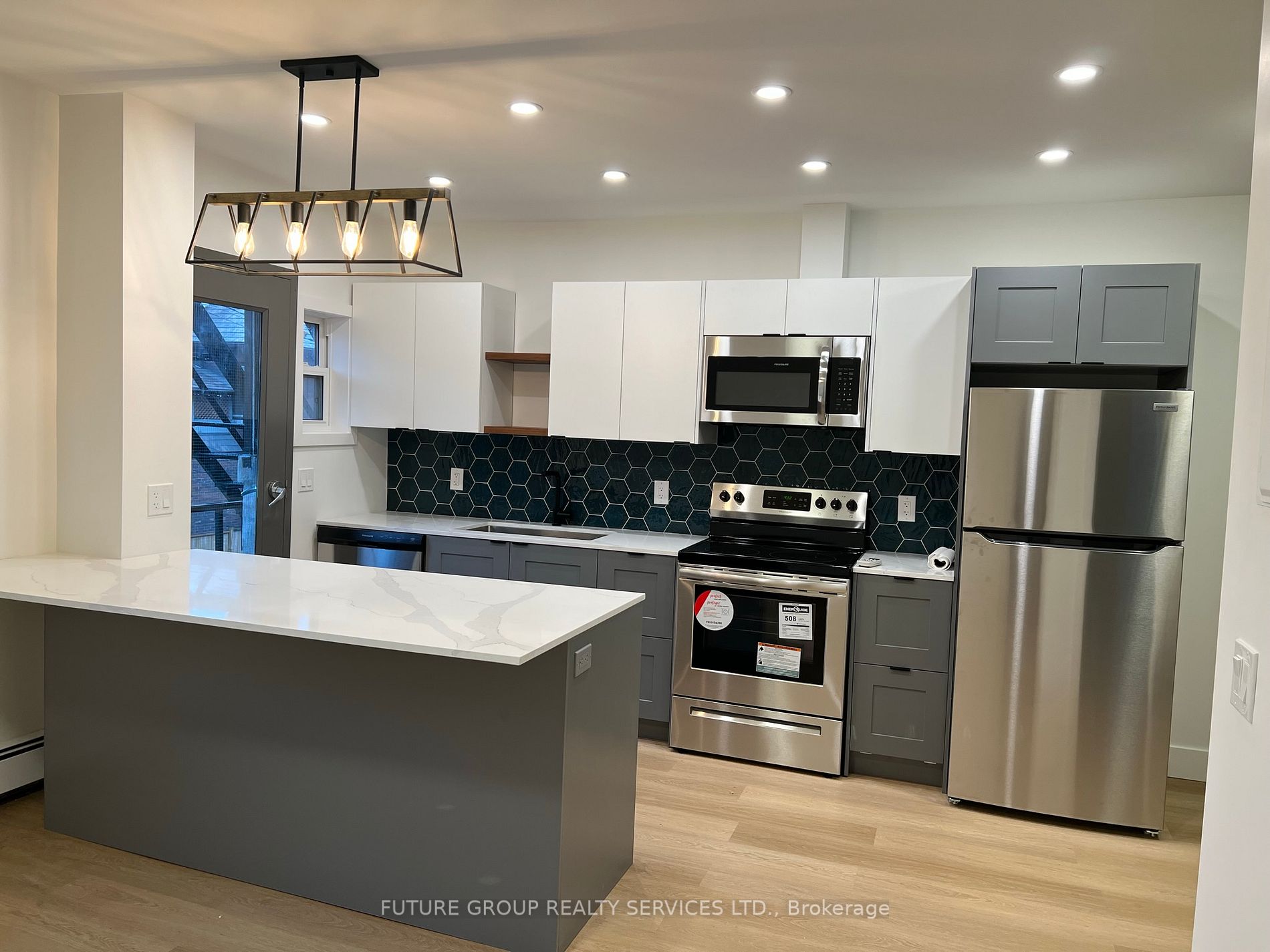 Listing X6059584 - Large Photo # 4
