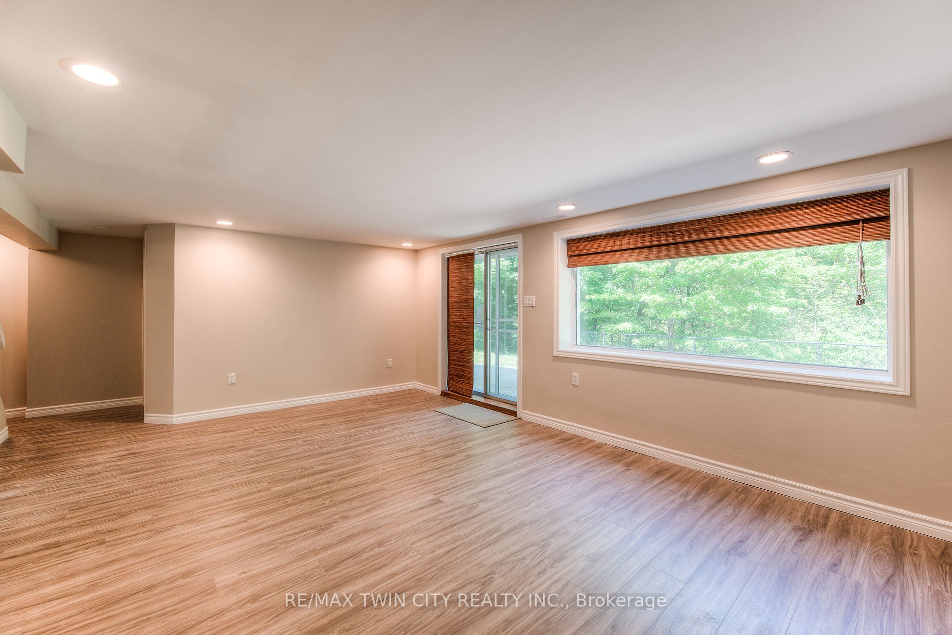 22 Blackhorne Crescent