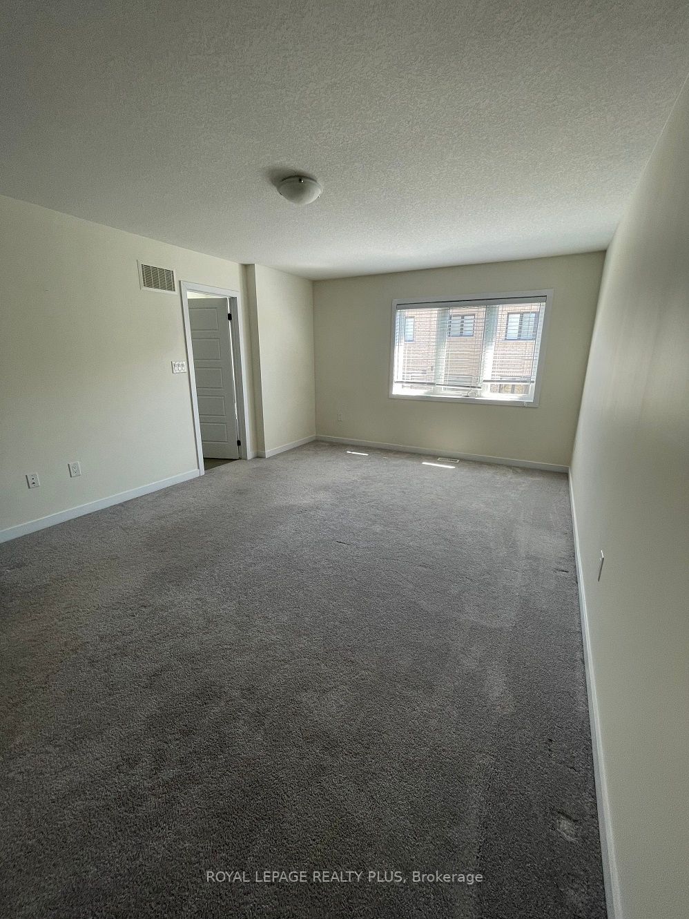 12 Pagebrook Crescent