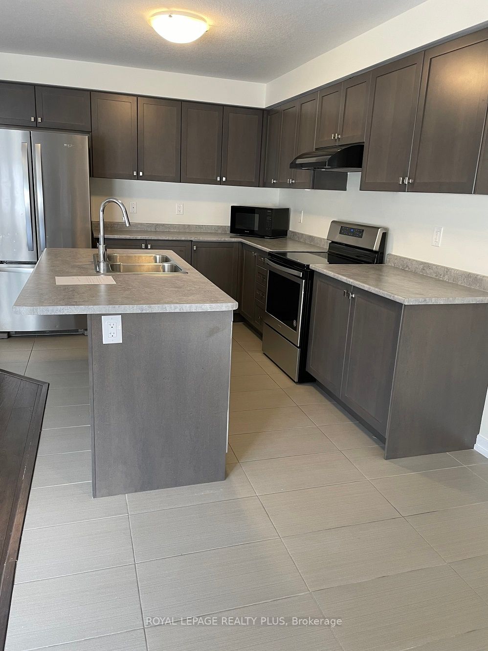 12 Pagebrook Crescent