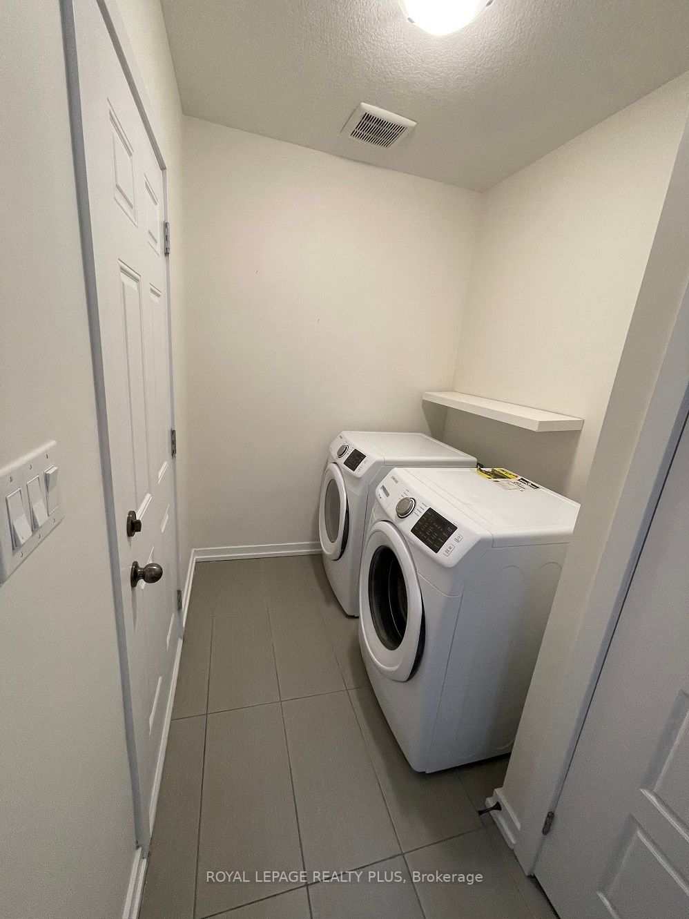 12 Pagebrook Crescent